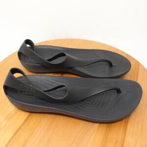 Crocs Sandals Women 6 Sexy Flip Flop T Strap Comfort Lightweigh Minimalist Black